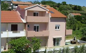 Apartment In Lopar